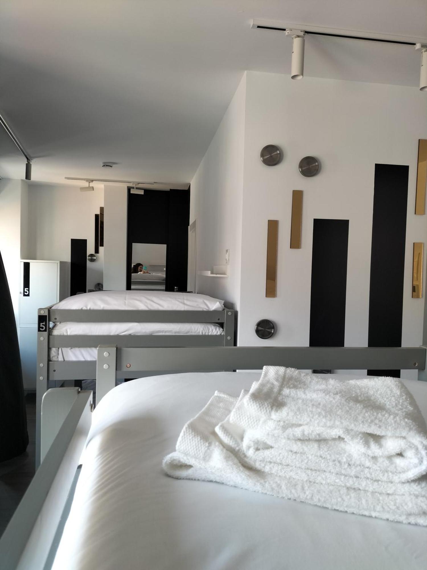 Hostel Аликанте Экстерьер фото