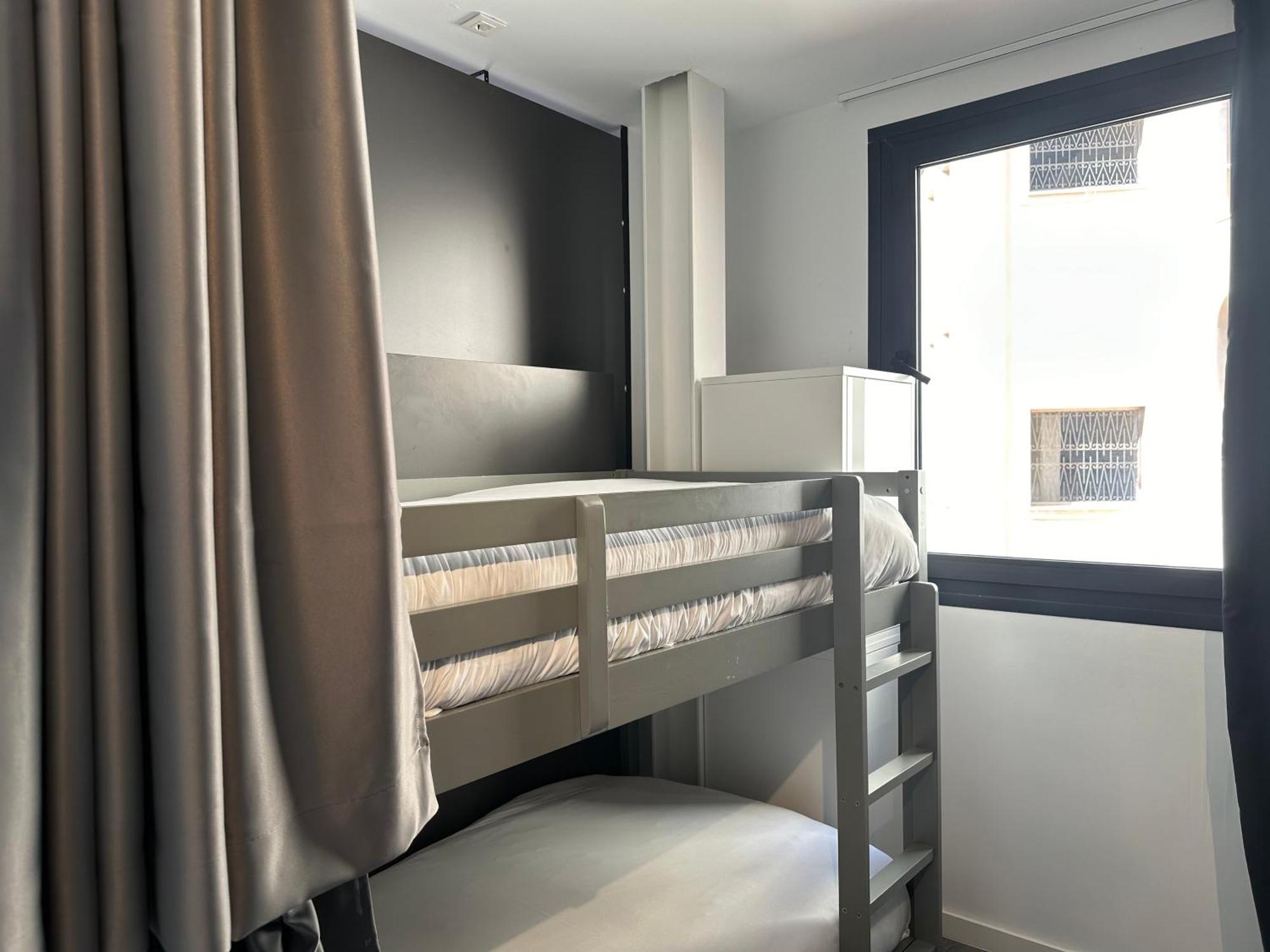 Hostel Аликанте Экстерьер фото